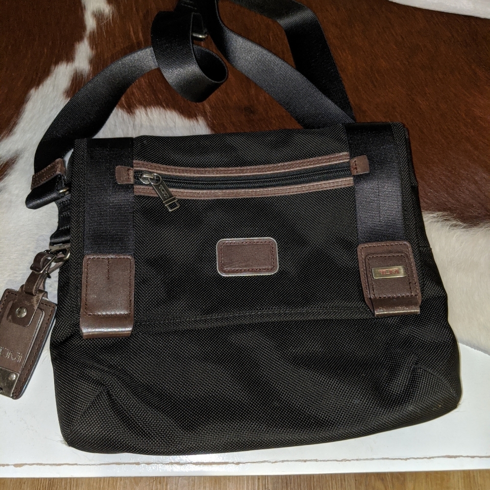 TUMI Unisex Crossbody Bag Tote